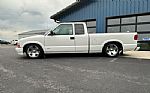 2000 S10 Pickup Thumbnail 2