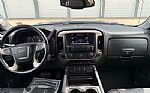 2015 Sierra 2500HD available WiFi Thumbnail 26