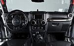 2016 Wrangler Thumbnail 24