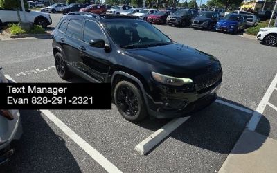 Photo of a 2019 Jeep Cherokee Altitude for sale