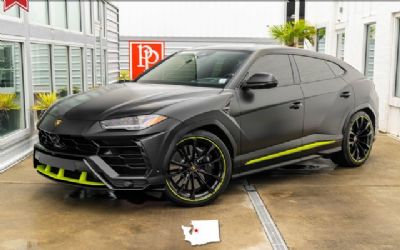Photo of a 2021 Lamborghini Urus Graphite Capsule for sale
