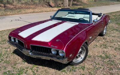 Photo of a 1969 Oldsmobile Cutlass Custom Convertible for sale