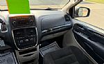 2016 Grand Caravan Thumbnail 25