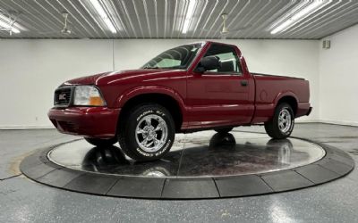 Photo of a 2003 GMC Sonoma SL 2WD for sale