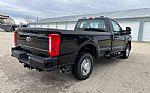 2025 Super Duty F-350 SRW Thumbnail 6