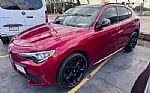 2022 Stelvio Thumbnail 1