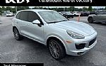 2017 Cayenne Thumbnail 2