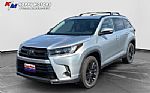 2019 Highlander Thumbnail 1