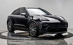2025 Macan Electric Thumbnail 22