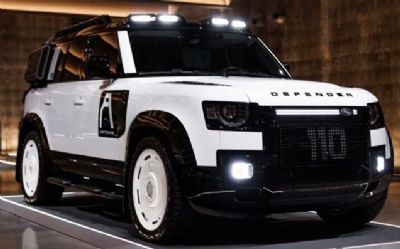 Photo of a 2025 Land Rover Defender 110 X-Dynamic SE Artemis K2 Tons Of Options! Must See! for sale