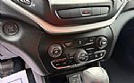 2014 Cherokee Thumbnail 27