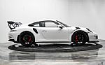 2016 911 Thumbnail 24