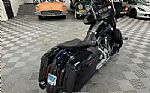 2016 Street Glide Thumbnail 12