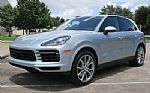 2023 Cayenne Thumbnail 4
