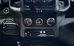 2021 2500 Crew Cab Thumbnail 29