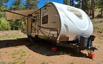 Photo of a 2018 Coachmen Freedom Express 322 Rlds Liberty Edition for sale