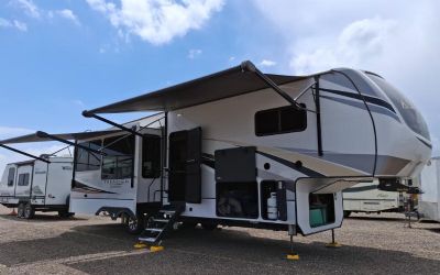 Photo of a 2021 Alliance Paradigm 310RL for sale