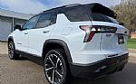 2026 Equinox Thumbnail 7