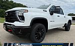 2026 Silverado 2500HD Thumbnail 1