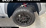 2025 Tundra 4WD Thumbnail 17
