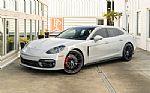 2023 Panamera Thumbnail 2