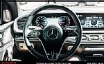 2026 GLS Maybach GLS 600 4MATIC® Thumbnail 27
