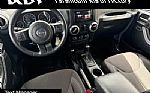 2017 Wrangler Unlimited Thumbnail 17