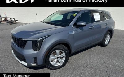 Photo of a 2024 Kia Sorento LX for sale