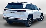 2023 Grand Cherokee Thumbnail 11