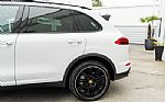 2018 Cayenne Thumbnail 5