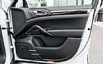 2018 Cayenne Thumbnail 29