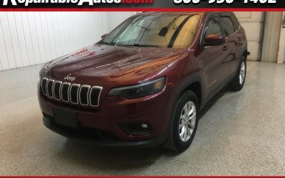 Photo of a 2019 Jeep Cherokee Latitude 4WD Repairable Hail Damage for sale