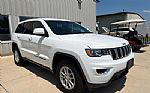2019 Grand Cherokee Thumbnail 3