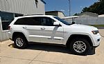 2019 Grand Cherokee Thumbnail 4