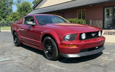 Photo of a 2007 Ford Mustang GT Premium Coupe for sale