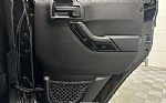2016 Wrangler Thumbnail 38