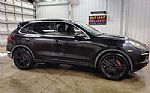 2011 Cayenne Thumbnail 2