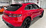2023 Macan Thumbnail 30