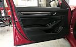 2018 Accord Thumbnail 24