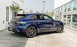 2022 Macan Thumbnail 7