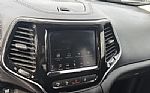 2019 Cherokee Thumbnail 26
