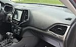 2019 Cherokee Thumbnail 28