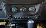 2016 Wrangler Thumbnail 27