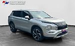2023 Outlander PHEV Thumbnail 7