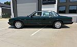 2002 XJ8 Thumbnail 15