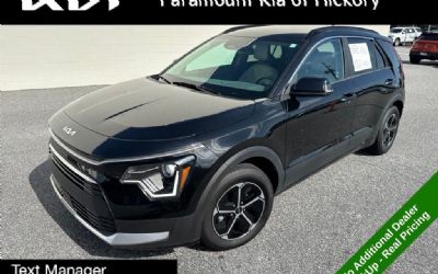 Photo of a 2025 Kia Niro EX for sale