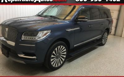 Photo of a 2020 Lincoln Navigator L Reserve 4WD Repairable Hail Damage for sale