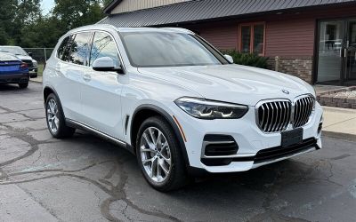 Photo of a 2022 BMW X5 Xdrive40i SUV for sale