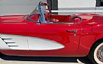 1961 Corvette Convertible Thumbnail 13