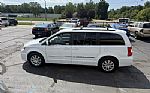 2014 Town & Country Touring Thumbnail 9